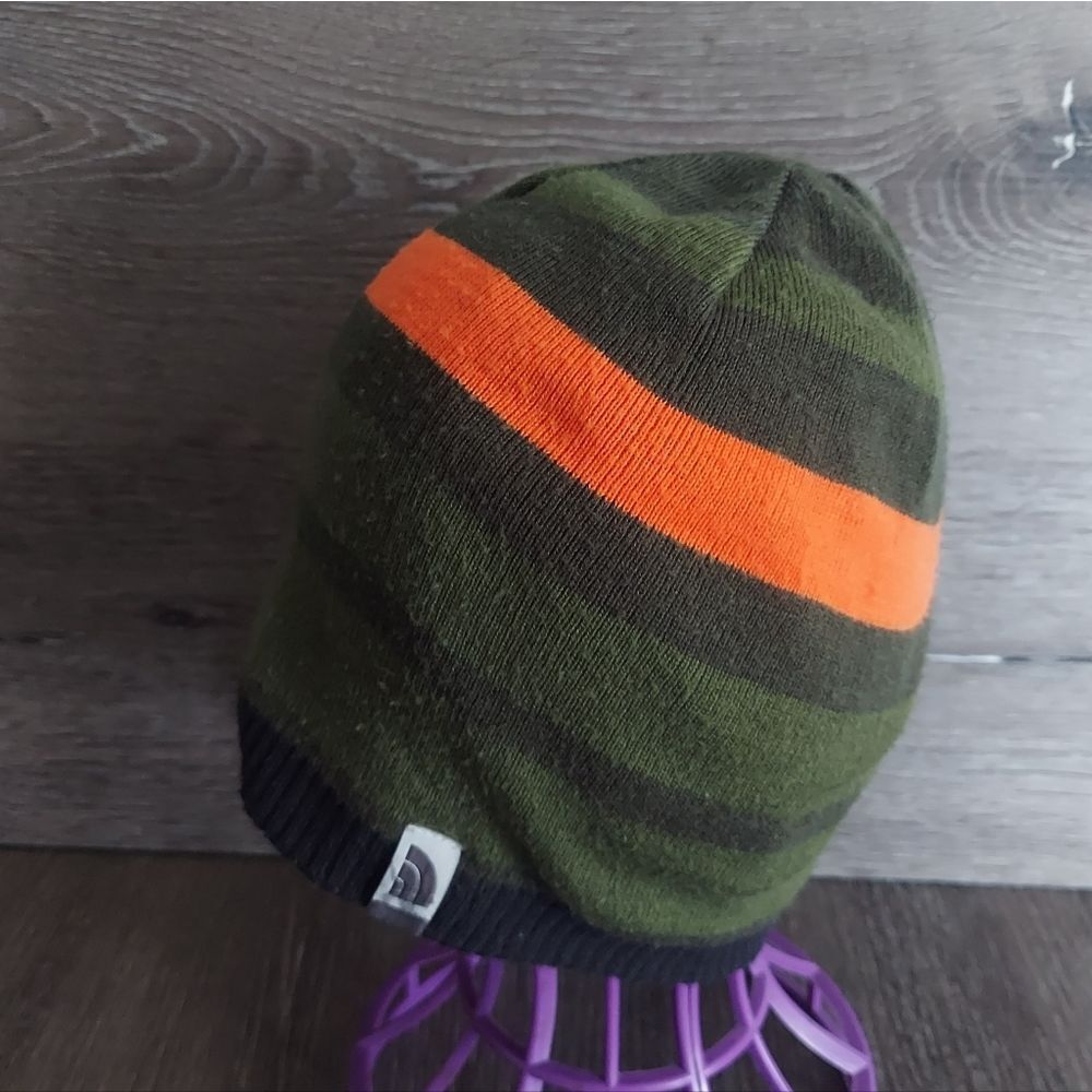 The North Face Reversible Striped Beanie - Picture 2 of 6